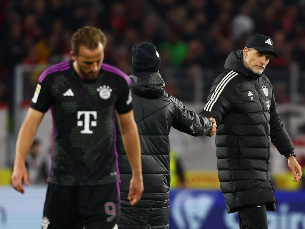 بايرن ميونخ يتعثر مجددا ويفتح الباب أمام ليفركوزن للتتويج بلقب الدوري الألماني الأول بتاريخه