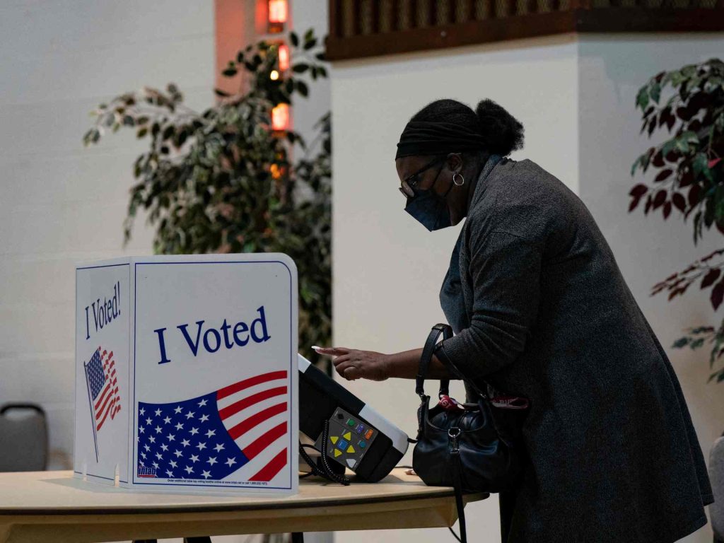 الثلاثاء العظيم.. يوم حاسم في طريق بايدن وترامب للبيت الأبيض