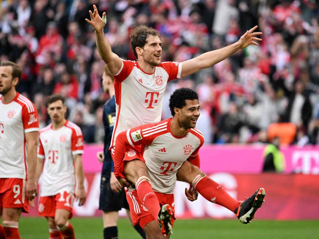 بايرن ميونخ يستعرض ضد ماينز ودورتموند يصحح مساره بالدوري الألماني