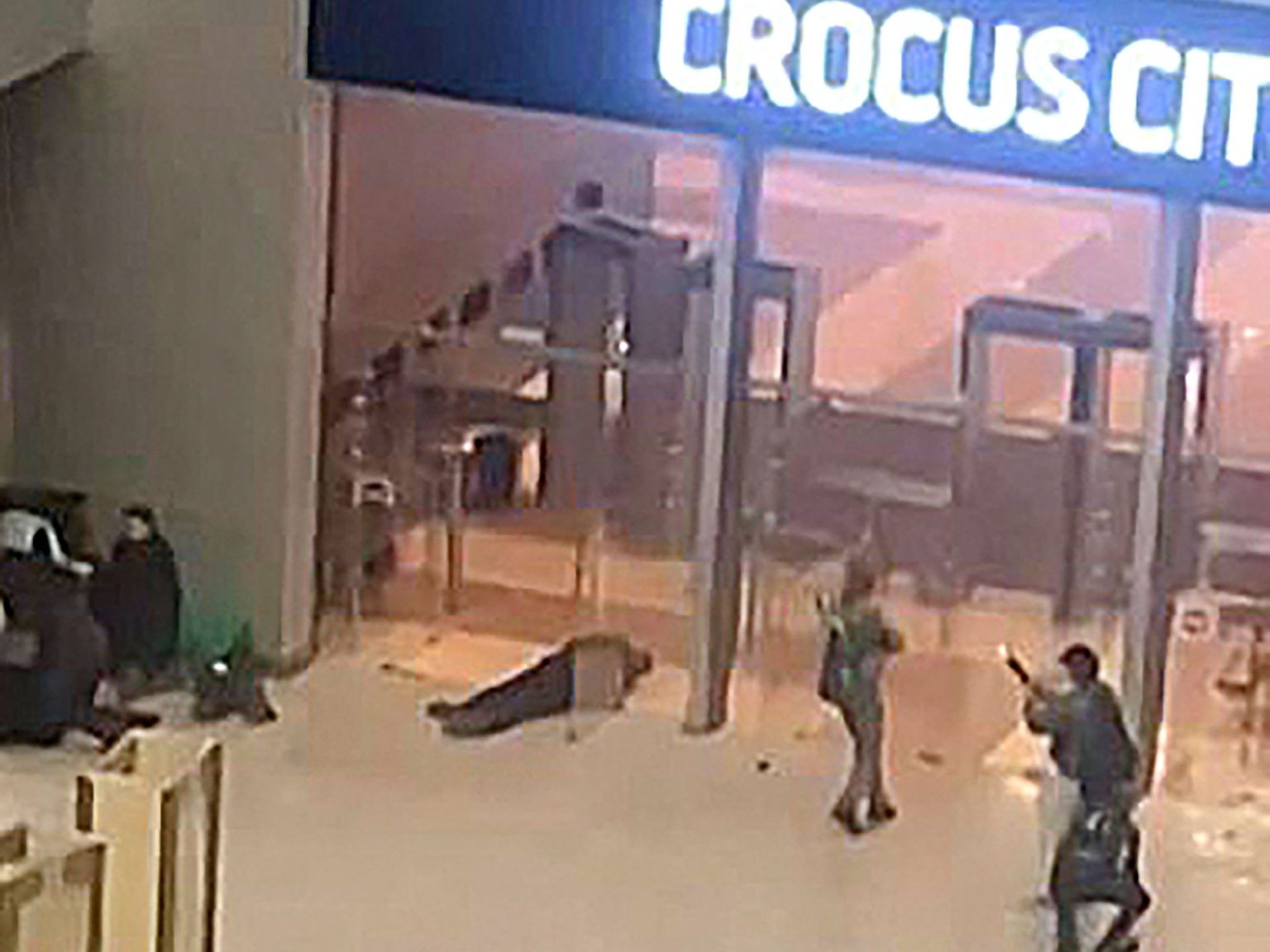 الأكثر دموية منذ عقود.. تفاصيل هجوم “كروكوس” بموسكو