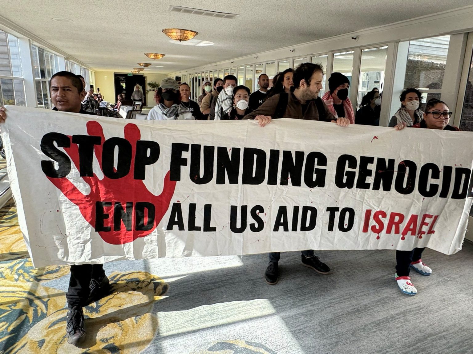 إنترسبت: الأمن الأميركي يتغلغل في الجامعات بمباركة بايدن