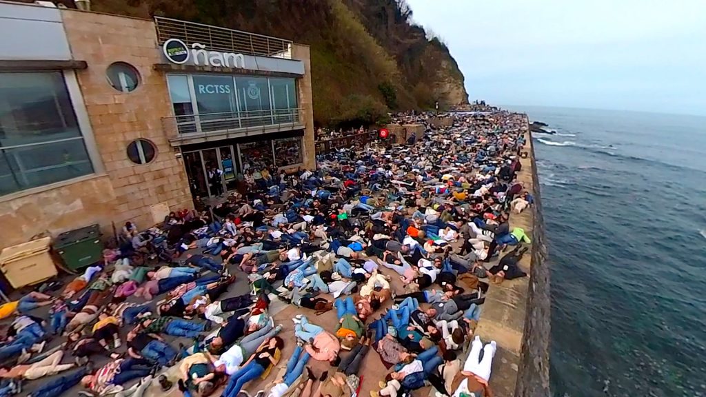 بين غرنيكا وفلسطين.. ما السبب وراء تضامن إقليم الباسك مع قطاع غزة؟