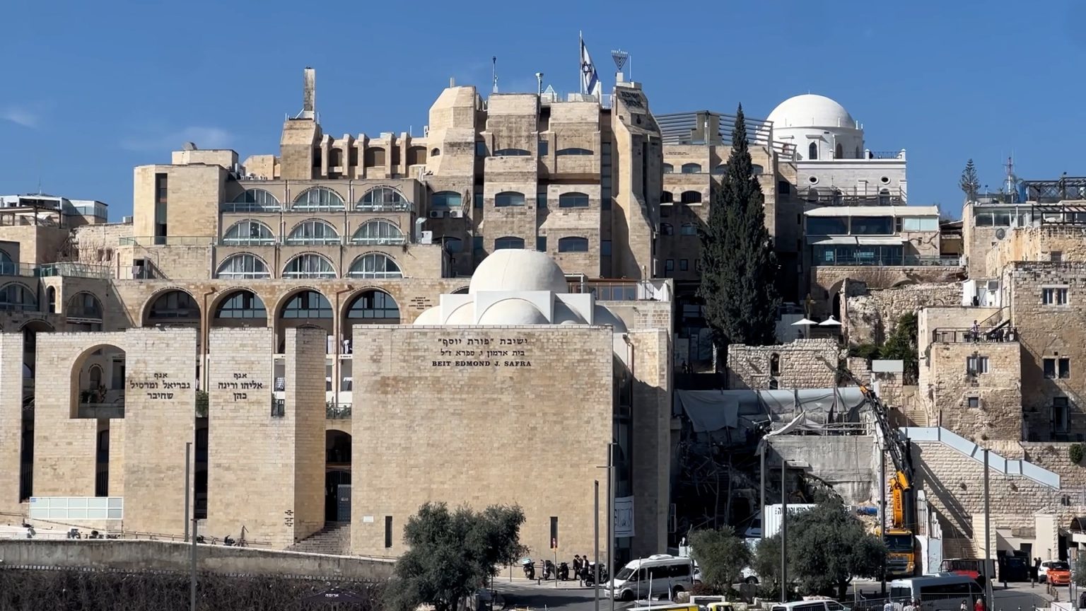 يُمنع في مساجدها الأذان.. تعرف على حارة الشرف بالقدس