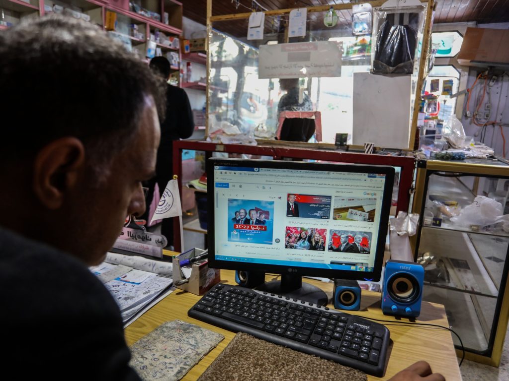 دور مؤثر لمنصات التواصل في الصراع الانتخابي بتركيا