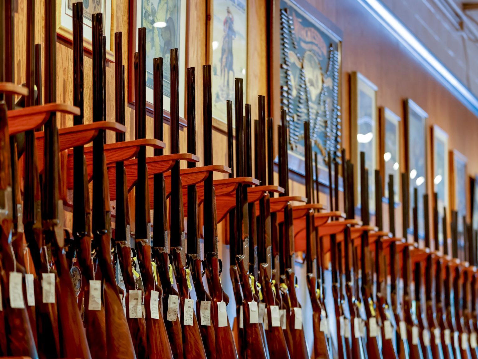 قيود أميركية جديدة على صادرات الأسلحة النارية