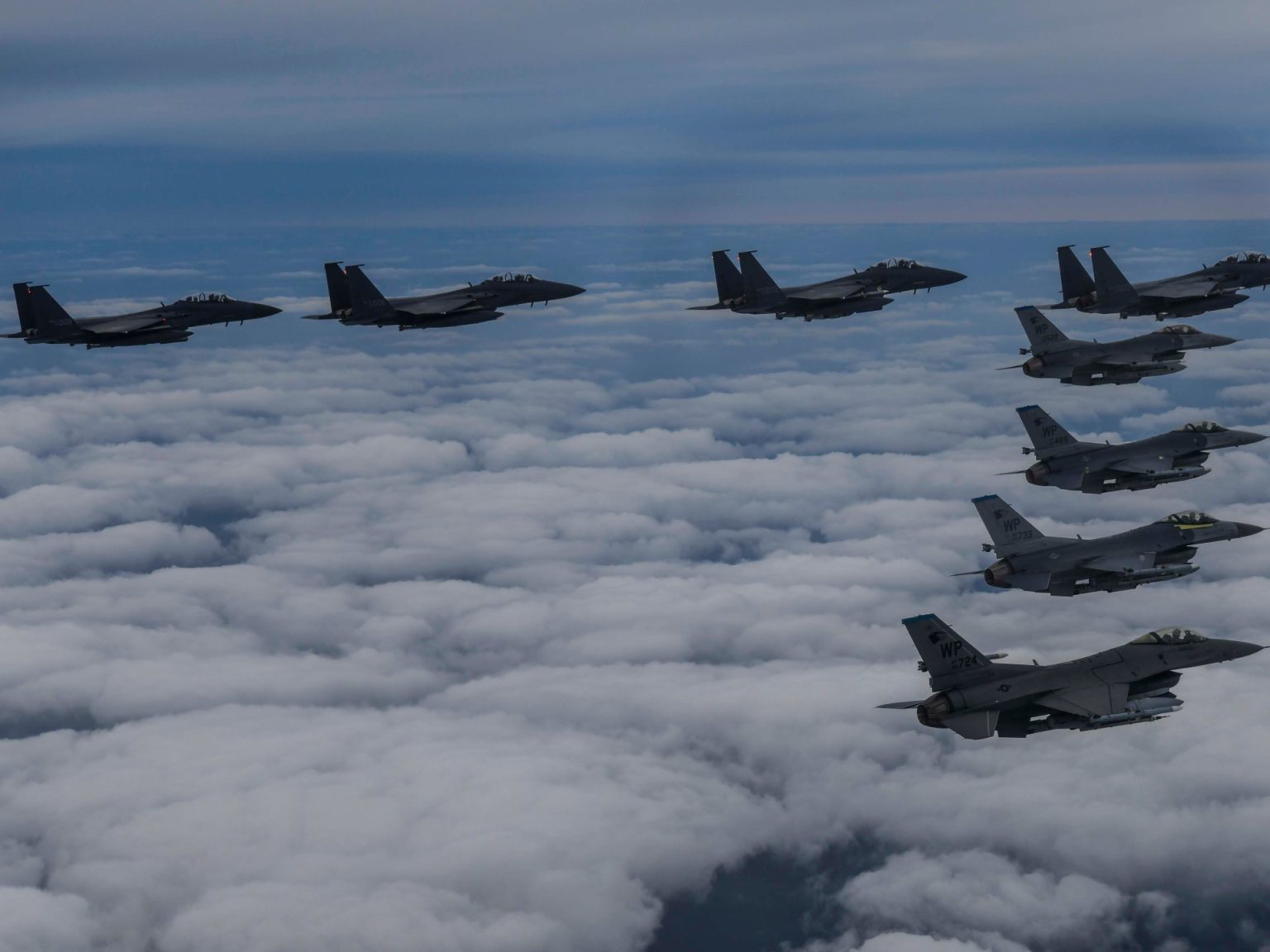 إنترسبت: العالم يخوض غمار حرب عالمية ثالثة بالفعل