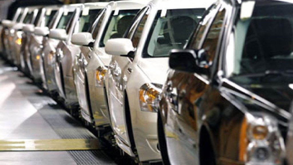 السيارات الكهربائية تغزو شوارع الأردن.. ما مصير محطات الوقود؟