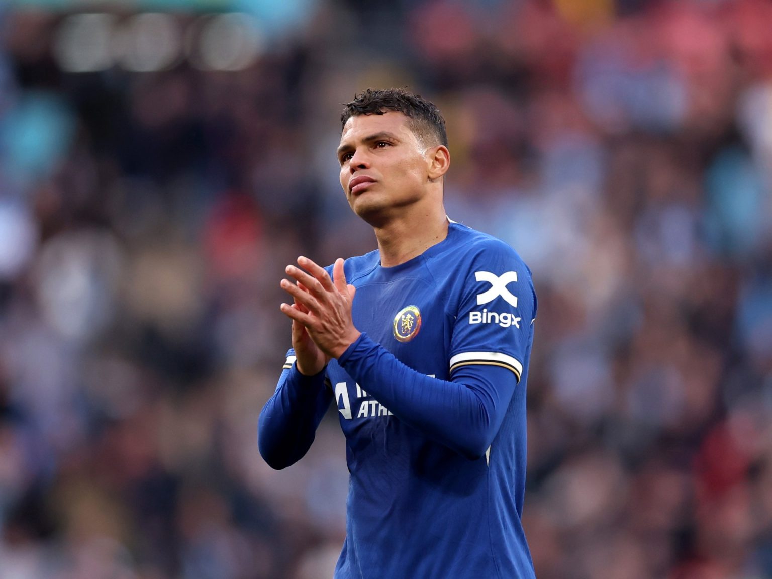 بالدموع.. البرازيلي سيلفا يودع تشلسي بعد 4 سنوات و150 مباراة