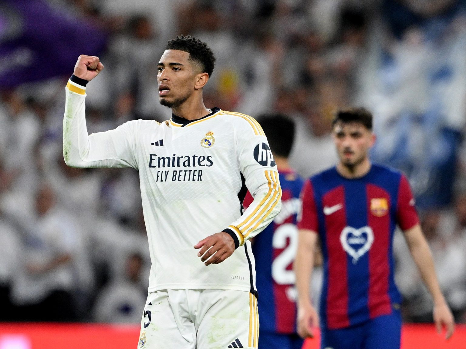 شاهد- هكذا فاز ريال مدريد على برشلونة.. مقامرة تشافي ومدفع بيلينغهام