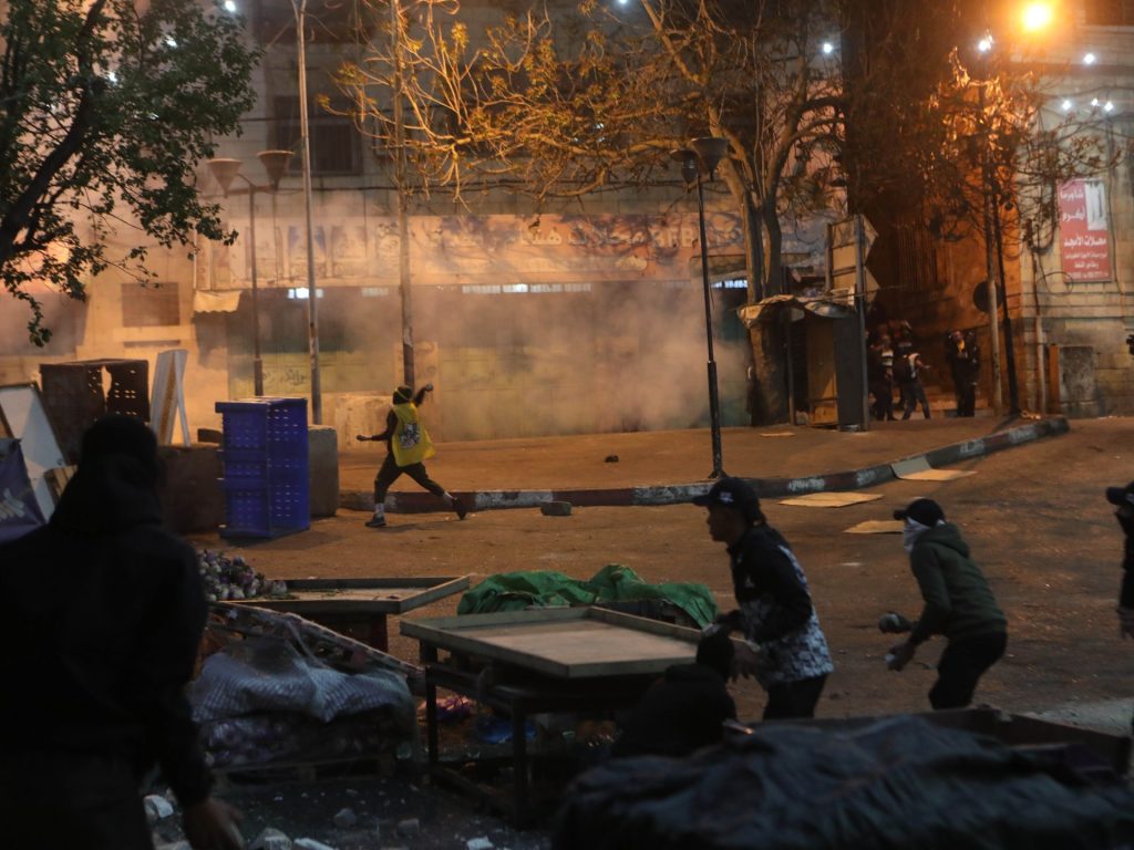 شهيدان في طوباس واشتباكات خلال اقتحامات بالضفة