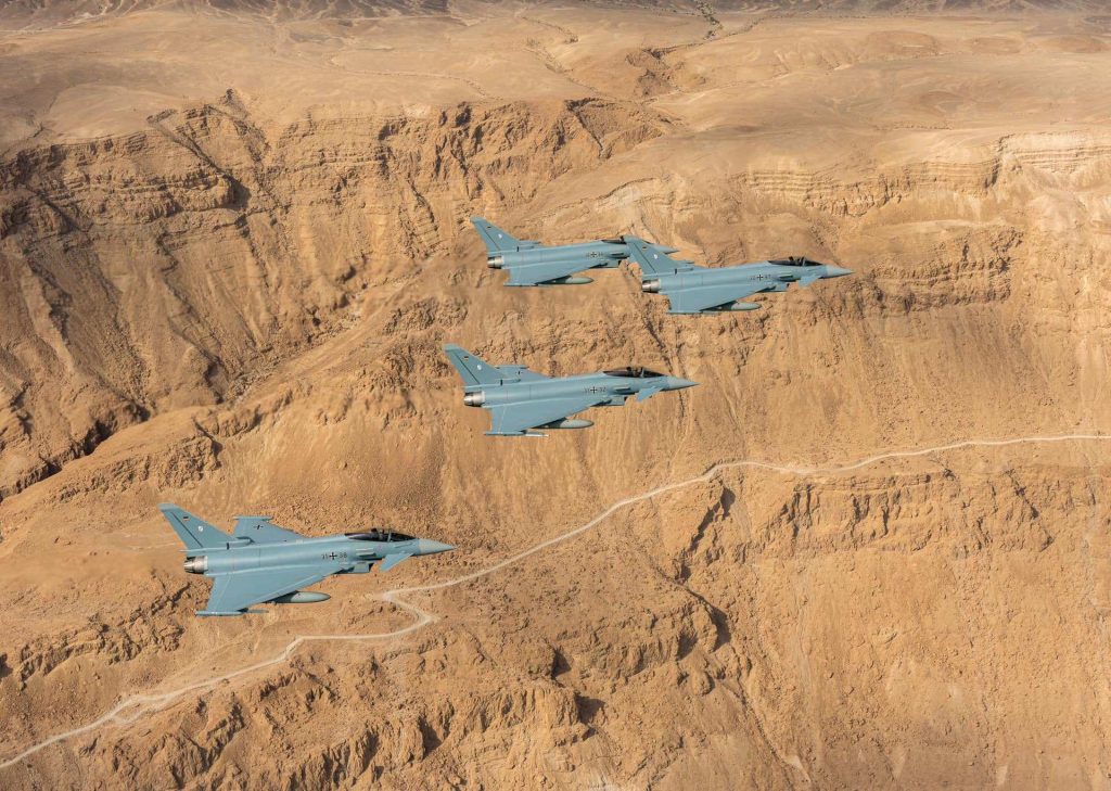 باحث بريطاني: هل يشعل الصراع بين إسرائيل وإيران حربا عالمية ثالثة؟