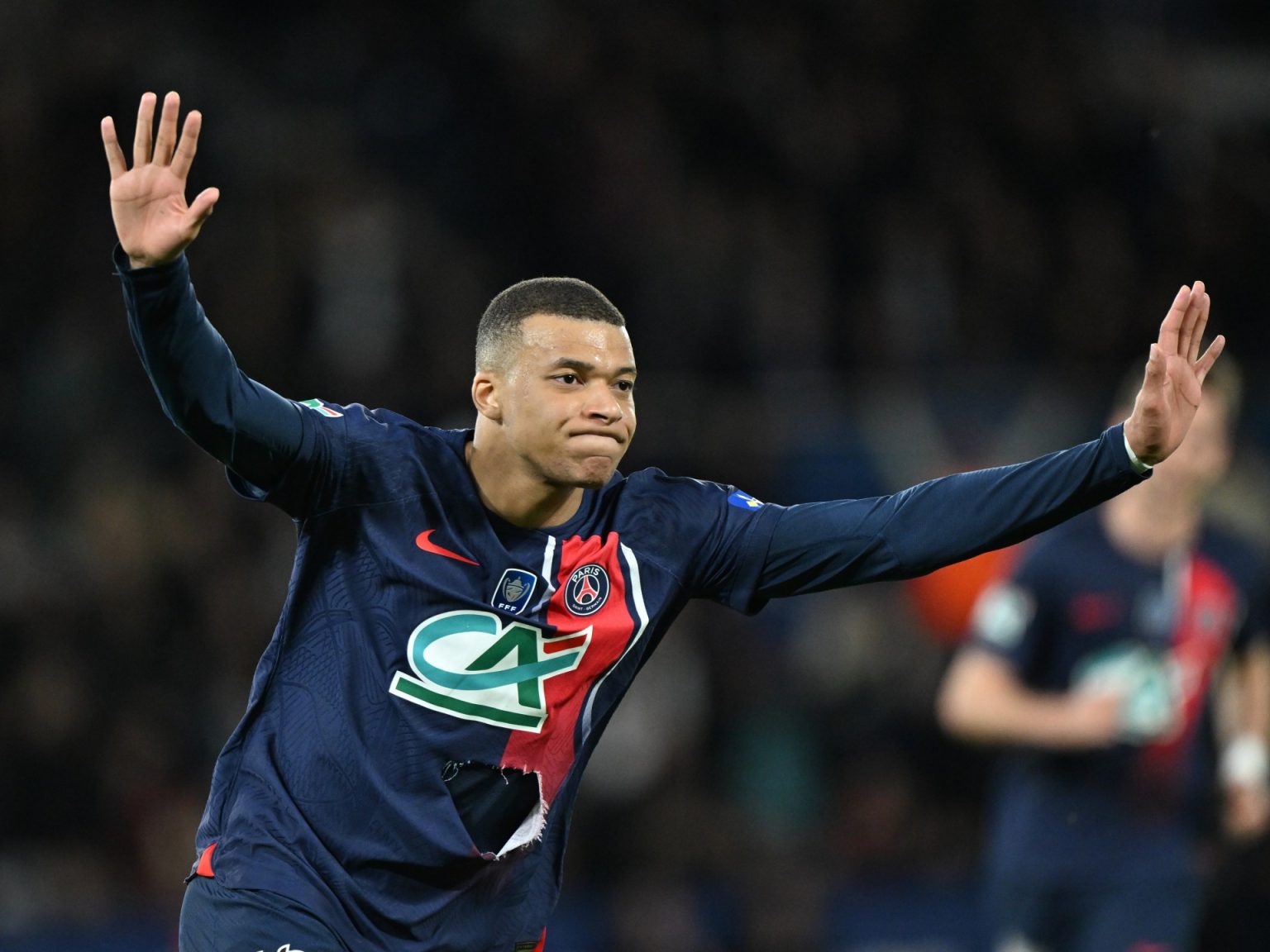 سان جيرمان يواجه ليون في نهائي كأس فرنسا