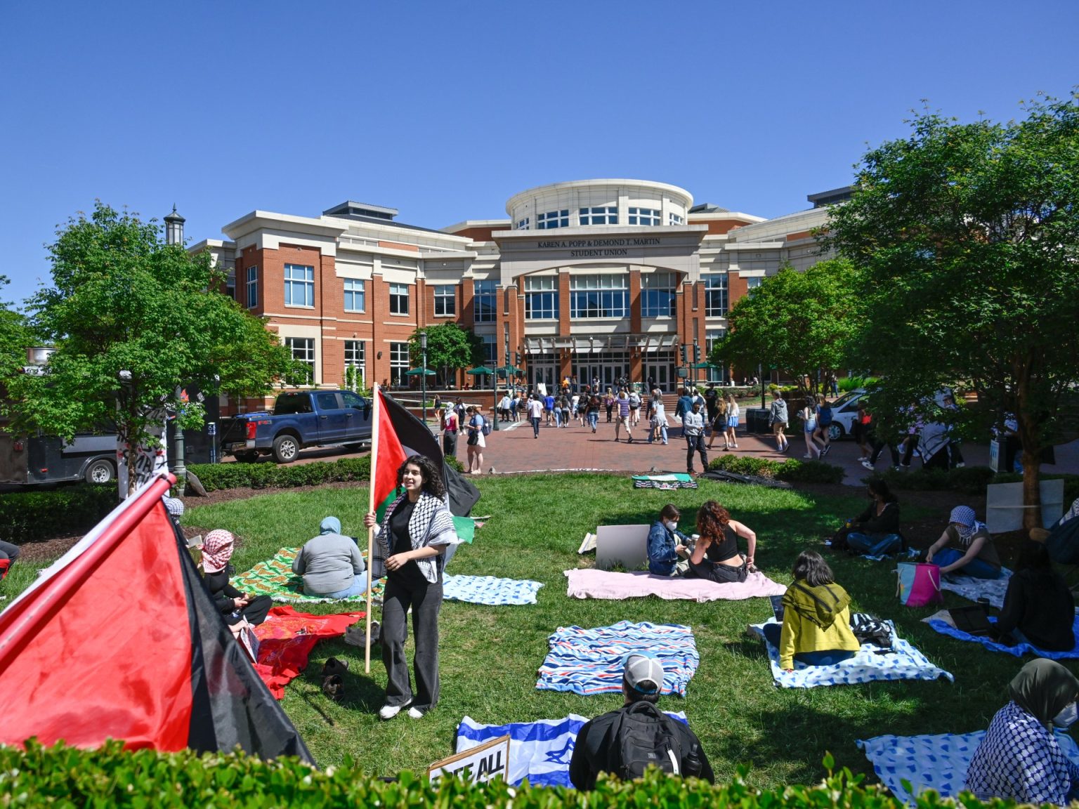 احتجاجات الجامعات الأميركية تتوسع دعما لغزة وانضمام جامعتين جديدتين