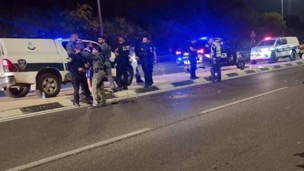 إصابة 4 من الشرطة الإسرائيلية بعملية دهس غرب قلقيلية