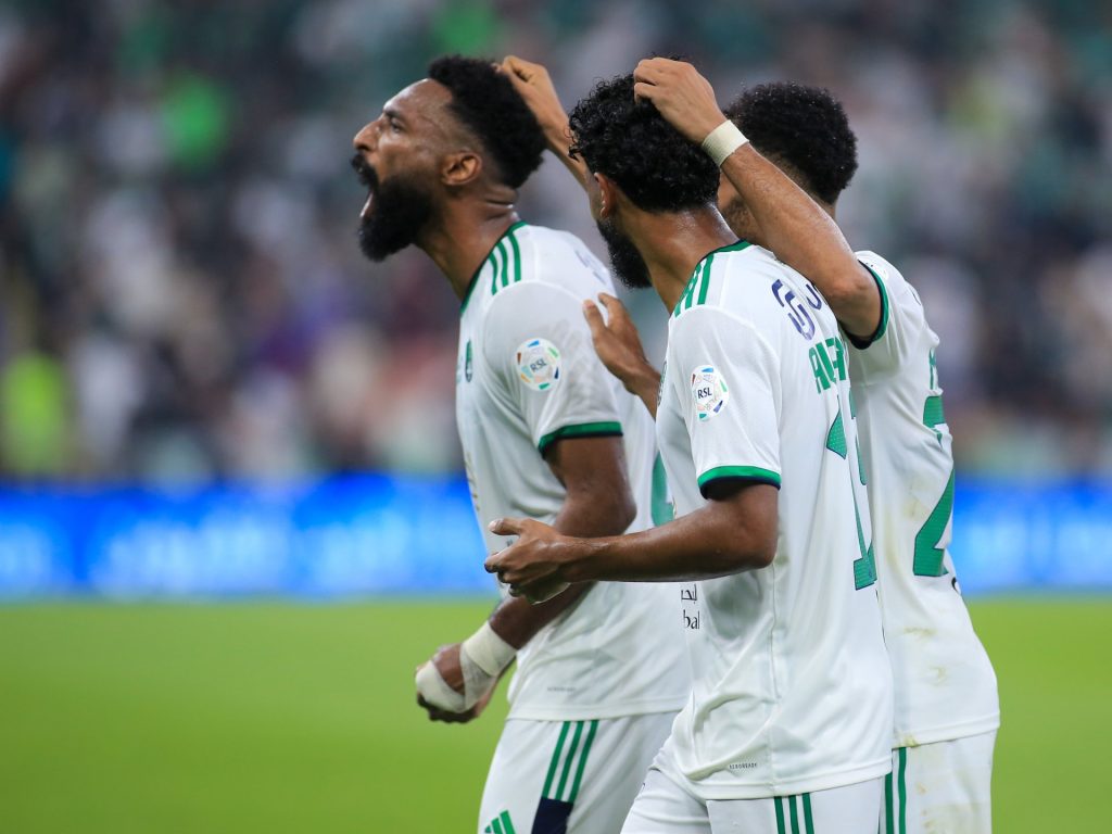 بهدف البريكان.. الأهلي يجدد فوزه على الاتحاد في الدوري السعودي