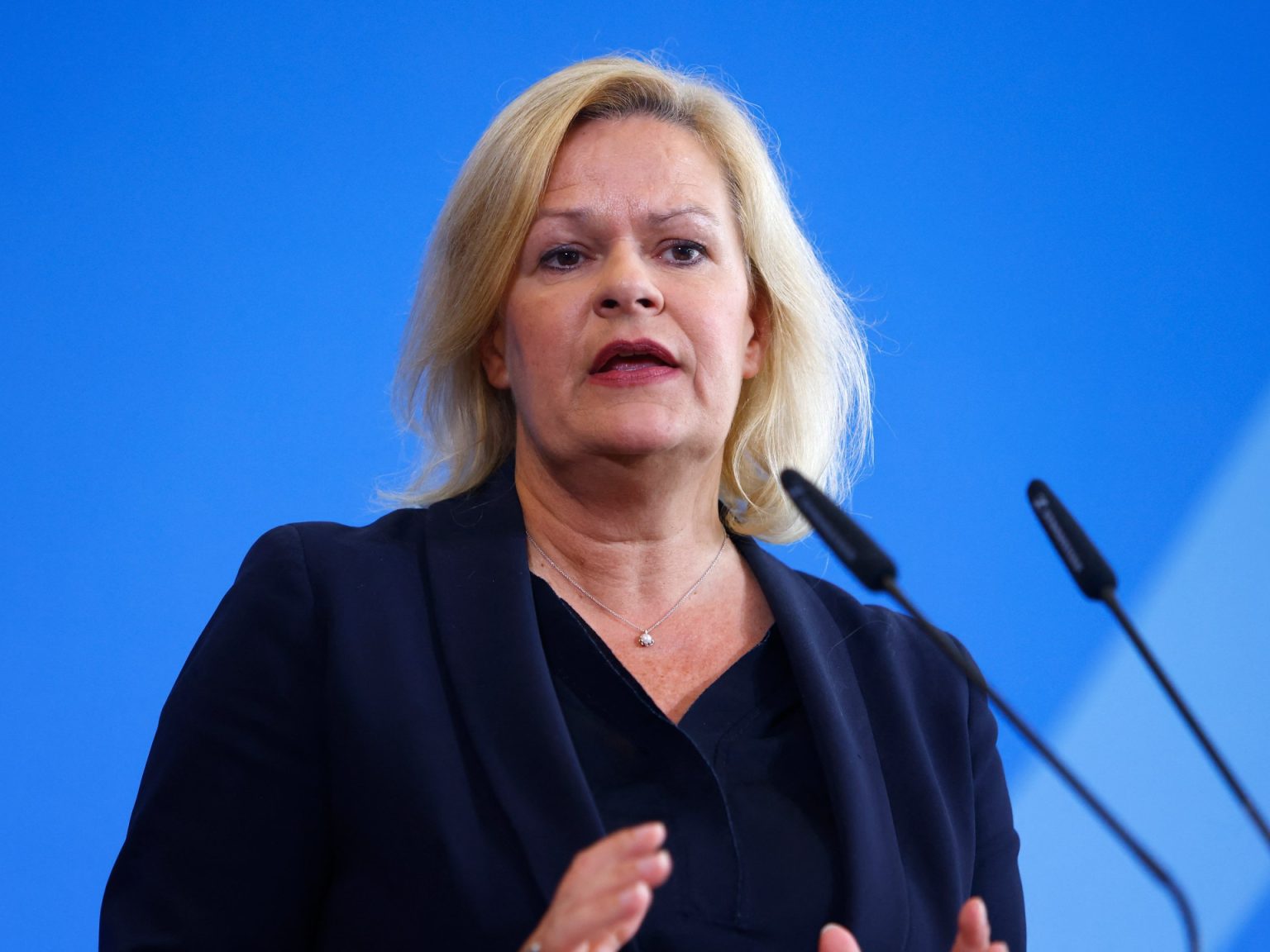 ألمانيا تتهم الصين بالتجسس على البرلمان الأوروبي وبكين ترد