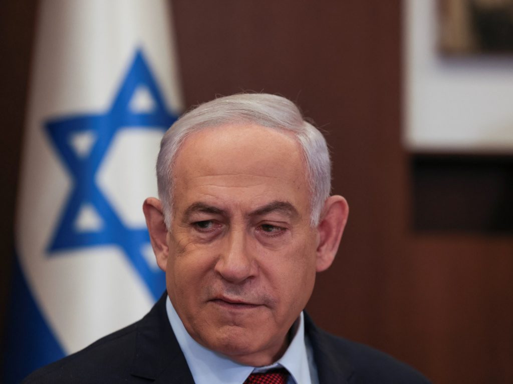 هآرتس: نتنياهو لم يعد لديه سوى الأراجيف ونوبات الغضب