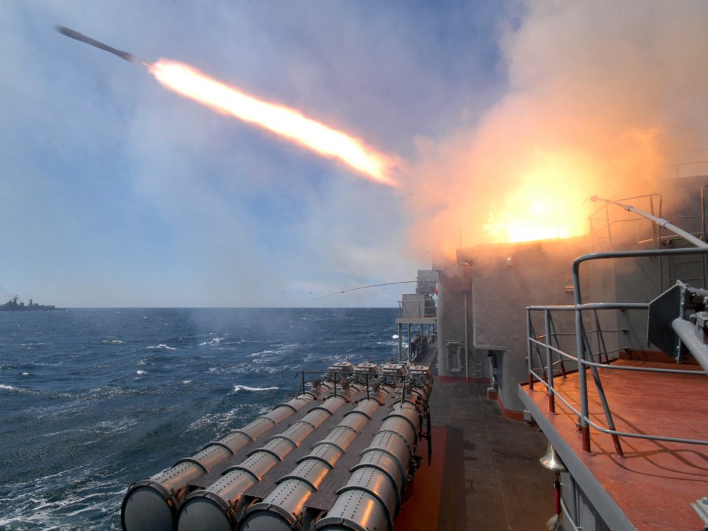 مناورات بحرية روسية إريترية.. رسائل في بريد واشنطن وأديس أبابا