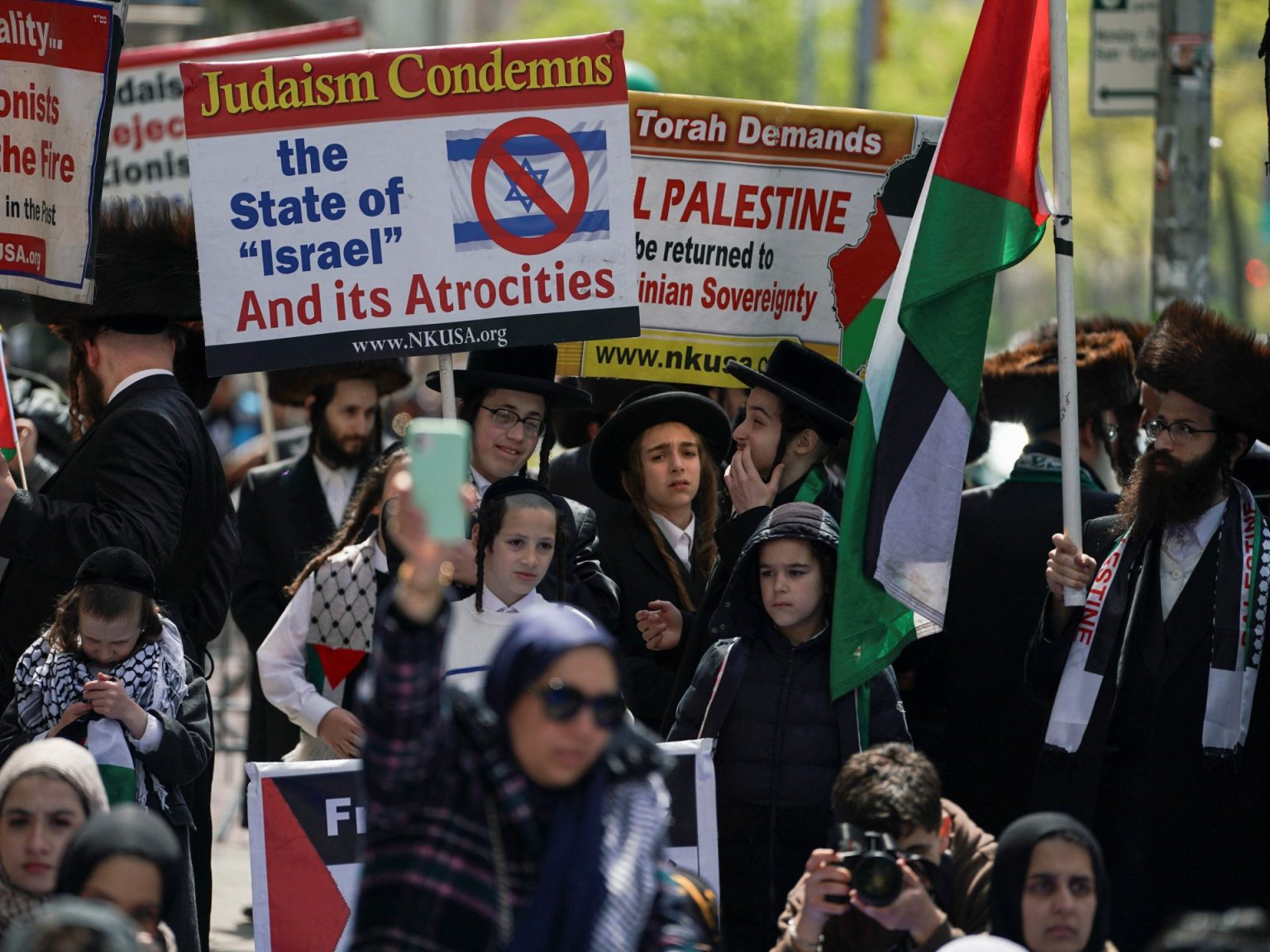 كاتبة إسرائيلية: خسرنا الجامعات الأميركية وقد نخسر الدعم الرسمي لاحقا