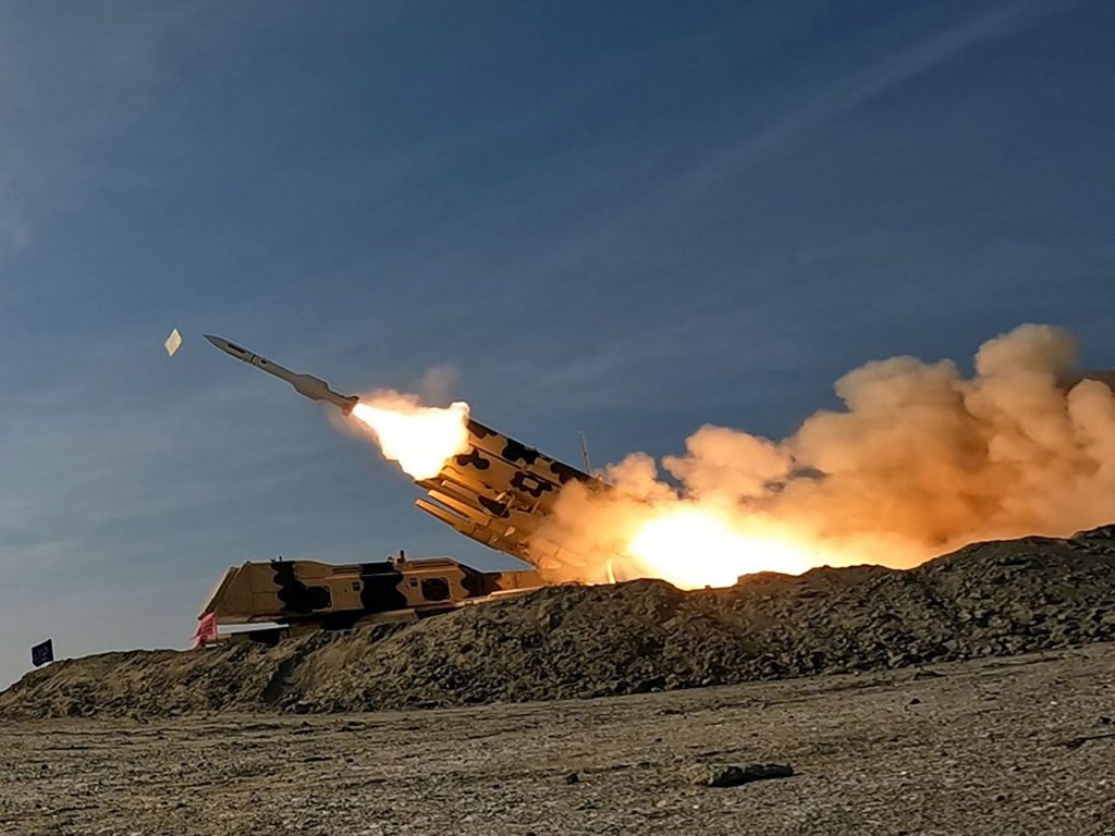 واشنطن بوست: الإسرائيليون لم يغمض لهم جفن ليلة الهجوم الإيراني