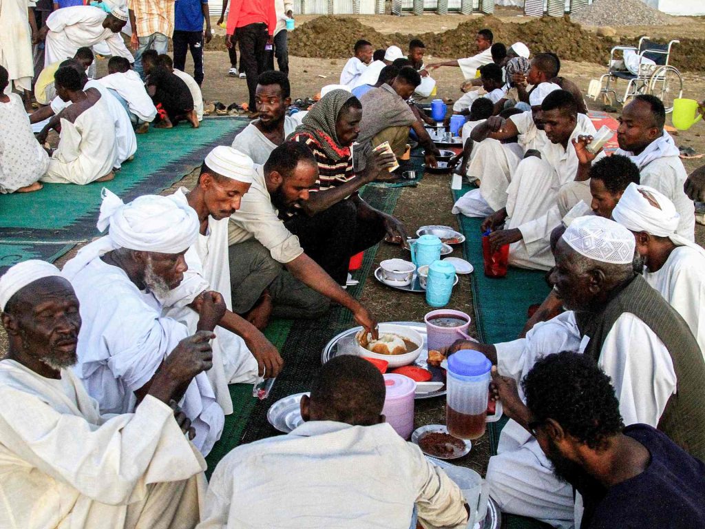 هجوم بمسيّرة يستهدف إفطارا جماعيا لكتيبة موالية للجيش السوداني