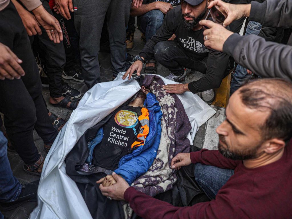 “المطبخ العالمي” تستأنف عملياتها الإغاثية في غزة