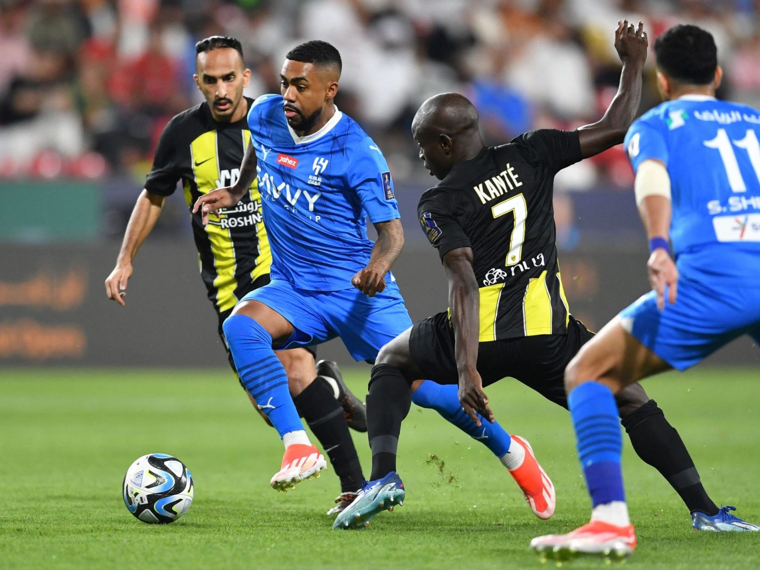 موعد مباراة الاتحاد والهلال في نصف نهائي كأس خادم الحرمين الشريفين والقناة الناقلة