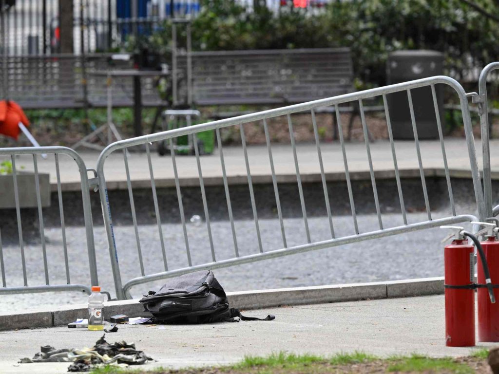 محاولة انتحار أمام مقر محاكمة ترامب في نيويورك