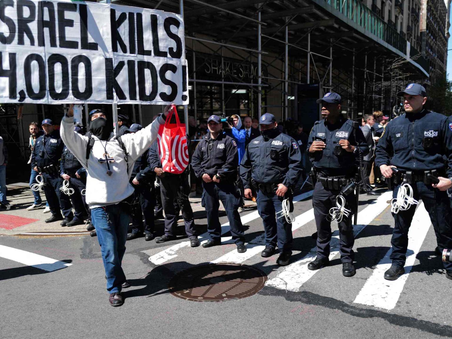 الجامعات الأميركية اليوم.. اعتقالات واسعة للمطالبين بوقف الحرب على غزة