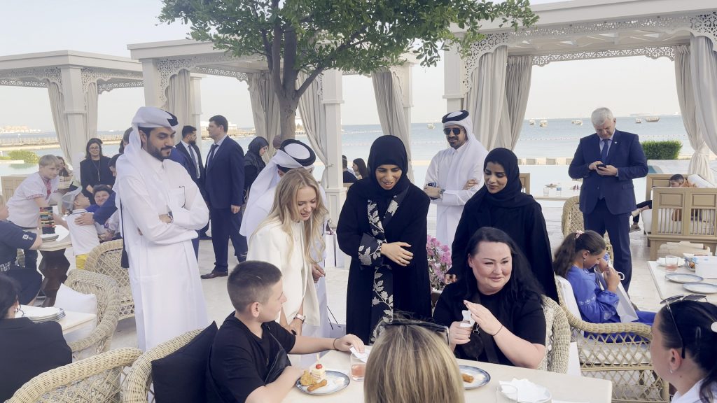 اتفاق بين موسكو وكييف على تبادل 48 طفلا بوساطة قطرية