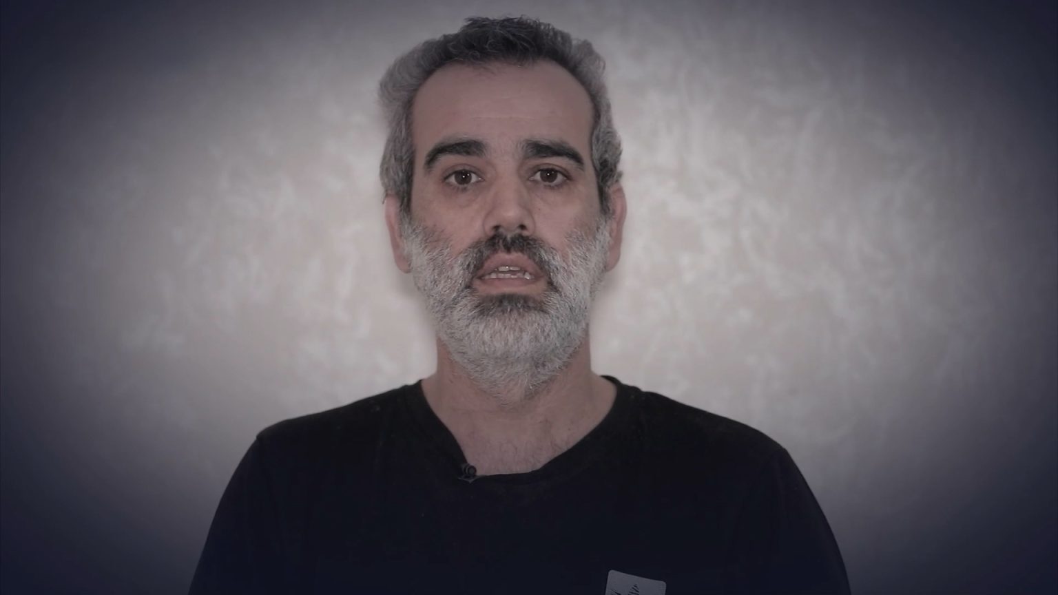 أسيران إسرائيليان يدعوان لمواصلة التظاهر ضد نتنياهو لإجباره على إتمام صفقة تبادل