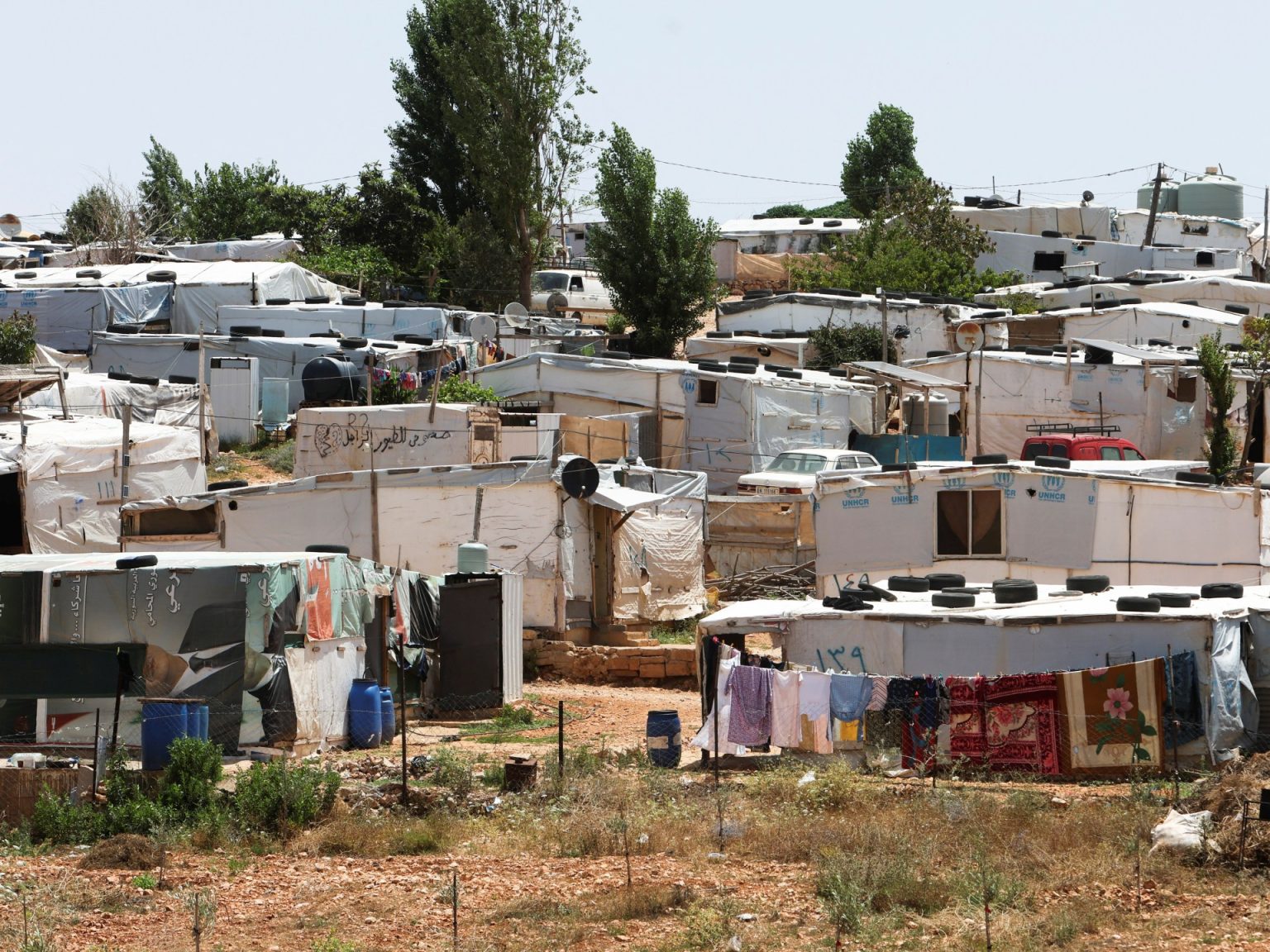 لوموند: العداء يتفاقم ضد اللاجئين السوريين في لبنان