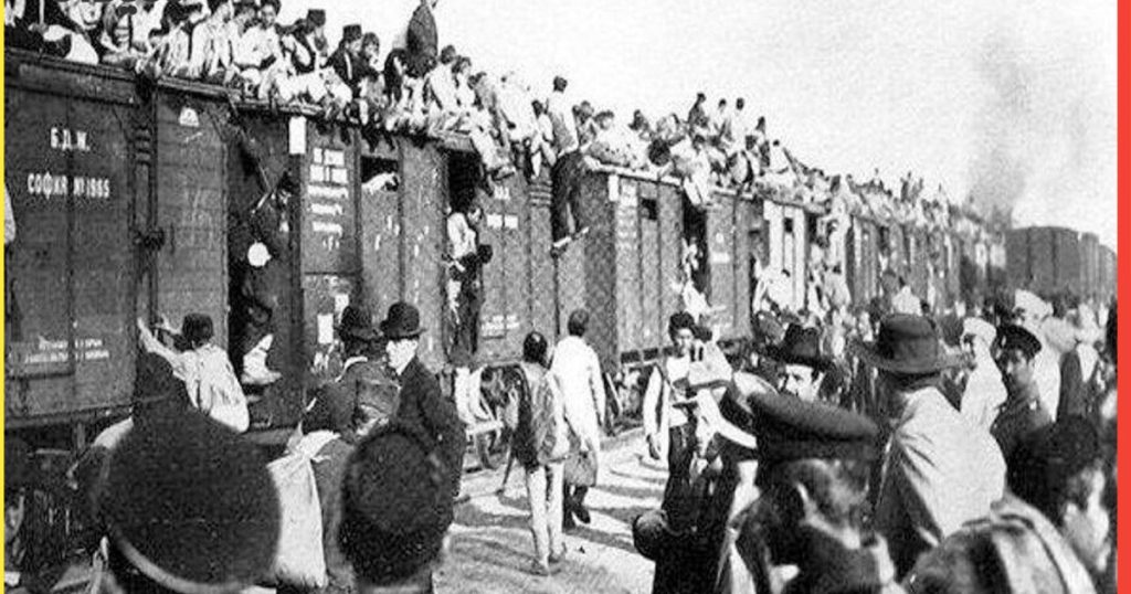 في ذكرى تهجيرهم.. أردوغان يتعهد بالدفاع عن تتار القرم