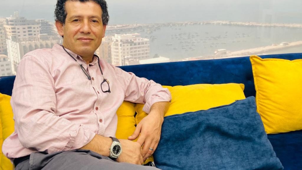 جدعون ليفي: ماذا عن الرهائن الفلسطينيين في إسرائيل؟