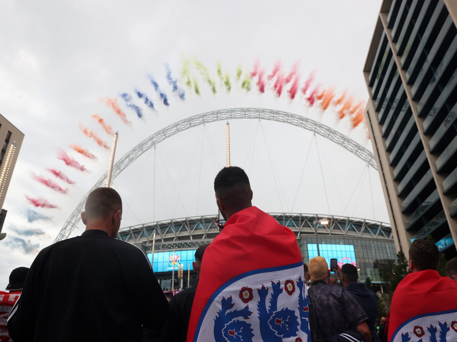 الشرطة الإنجليزية تحث جماهيرها على حسن التصرف في يورو 2024