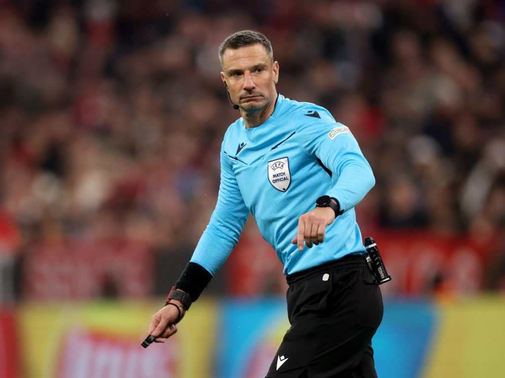 بوروسيا دورتموند له ذكريات جميلة معه.. حكم سلوفيني يدير نهائي دوري أبطال أوروبا