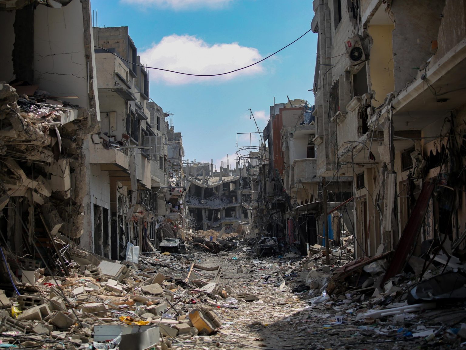 غزة بحاجة إلى 40 مليار دولار وإعادة إعمارها قد يمتد 80 عاما