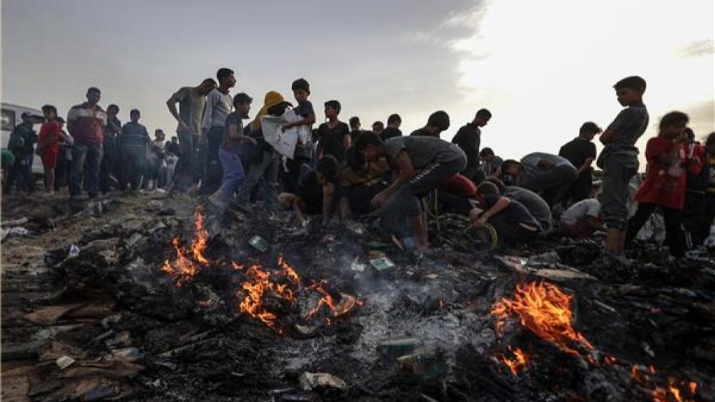 هآرتس: هل كشف احتفال اليمين بمجزرة رفح “الوجه القبيح” لإسرائيل؟