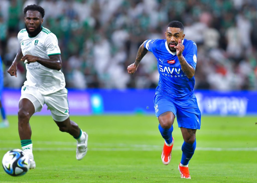 الهلال يحسم الكلاسيكو ضد الأهلي ويقترب من لقب الدوري السعودي