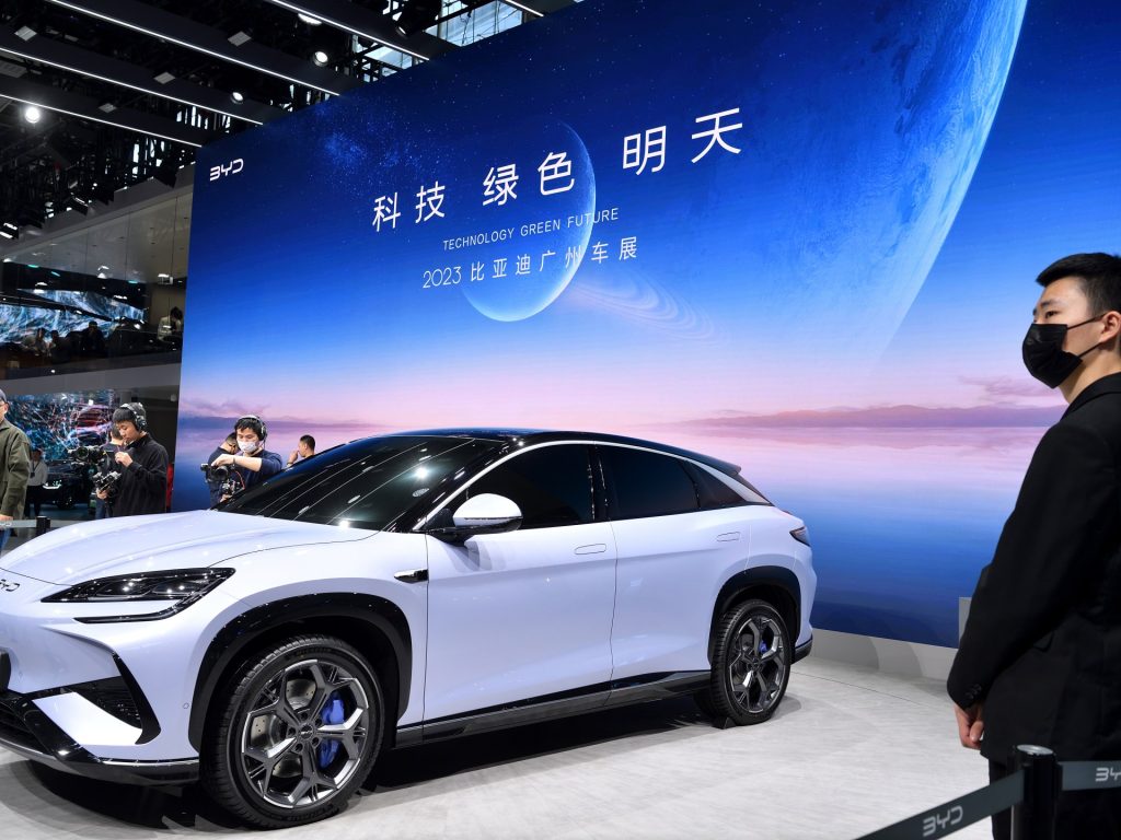 السيارات الكهربائية الصينية.. نحو الهيمنة العالمية