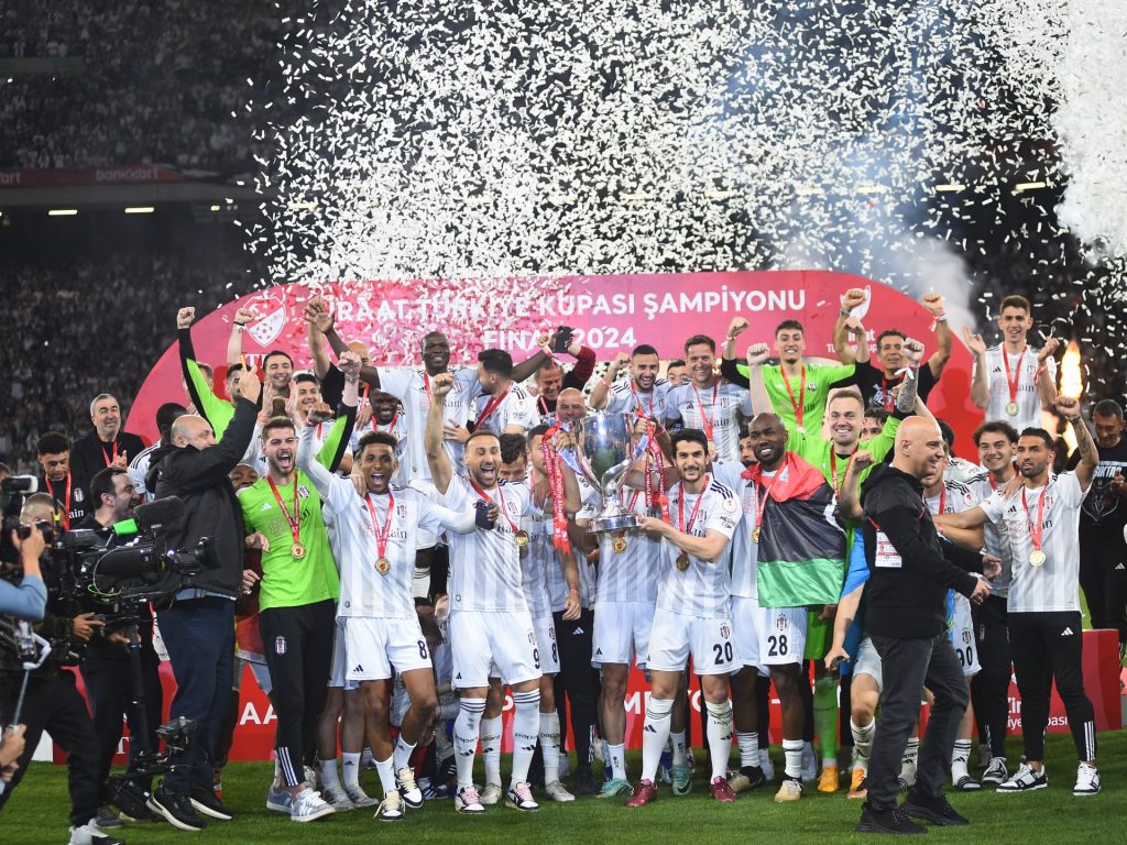 الليبي المعتصم المصراتي يقود بشكتاش للتتويج بكأس تركيا لكرة القدم