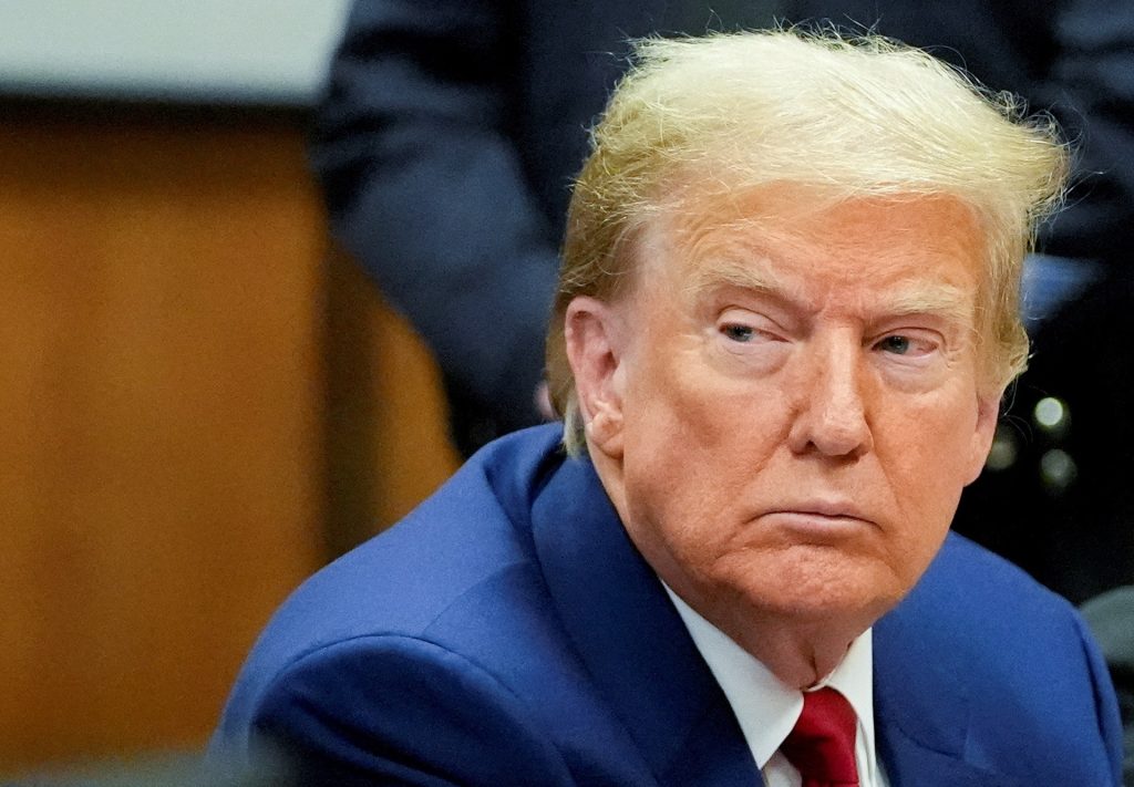 مقال في نيويورك تايمز: ترامب ليس منيعا