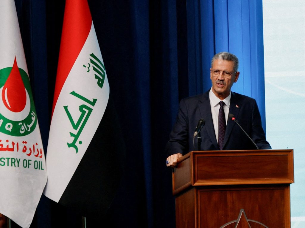وزير النفط العراقي: لن نوافق على أي تخفيضات إنتاج جديدة لأوبك بلس