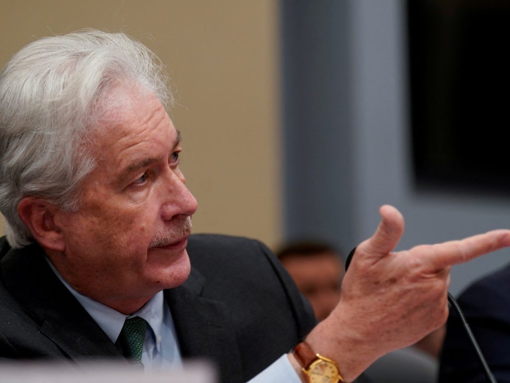 بيرنز في باريس لإحياء مفاوضات غزة وحديث عن “تنازلات” إسرائيلية