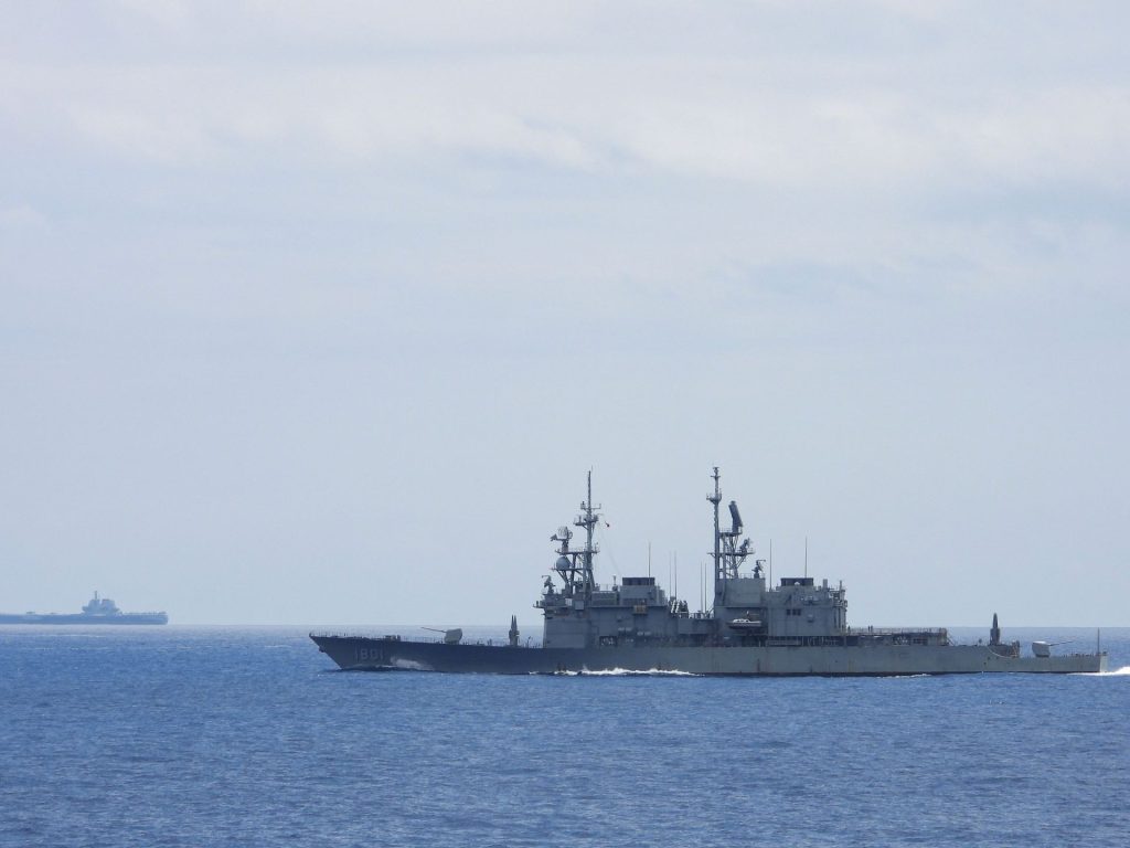 تايوان ترصد 26 طائرة وسفنا صينية