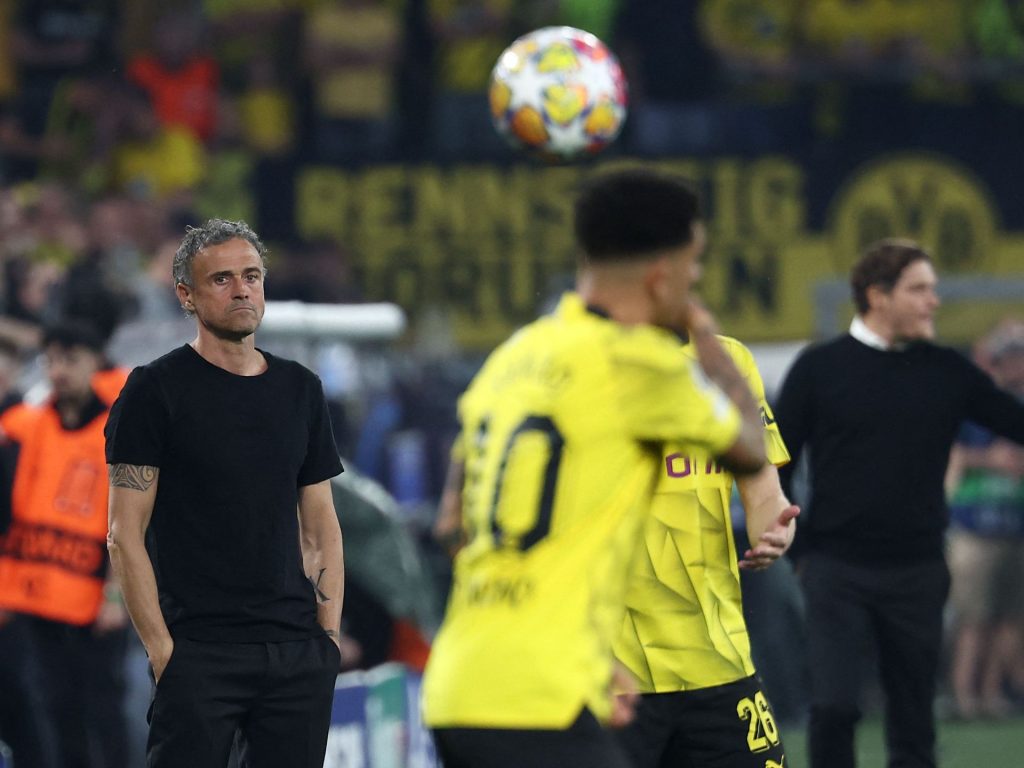 إنريكي يؤكد عدم انشغال سان جيرمان بتسجيل هدفين فقط أمام دورتموند