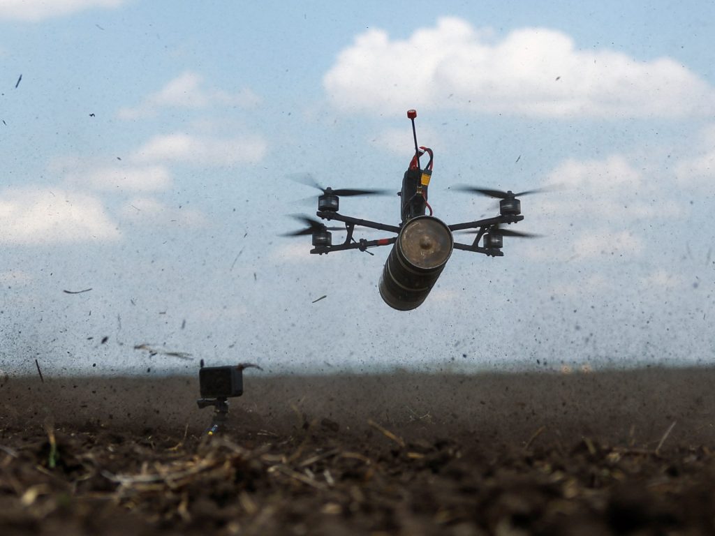 صحيفة روسية: لا بد أن ننتقم لمهاجمة أوكرانيا راداراتنا للإنذار المبكر