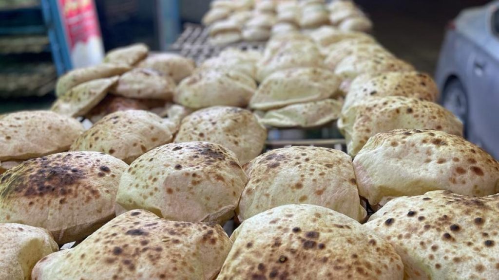 رئيس الوزراء: مصر مضطرة لتحريك أسعار الخبز