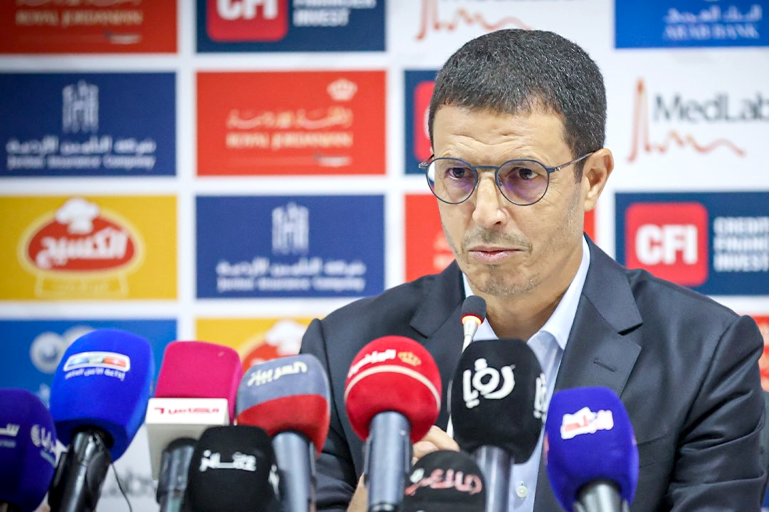 المغربي سلامي مدرب الأردن: بلوغ مونديال 2026 حُلم للنشامى
