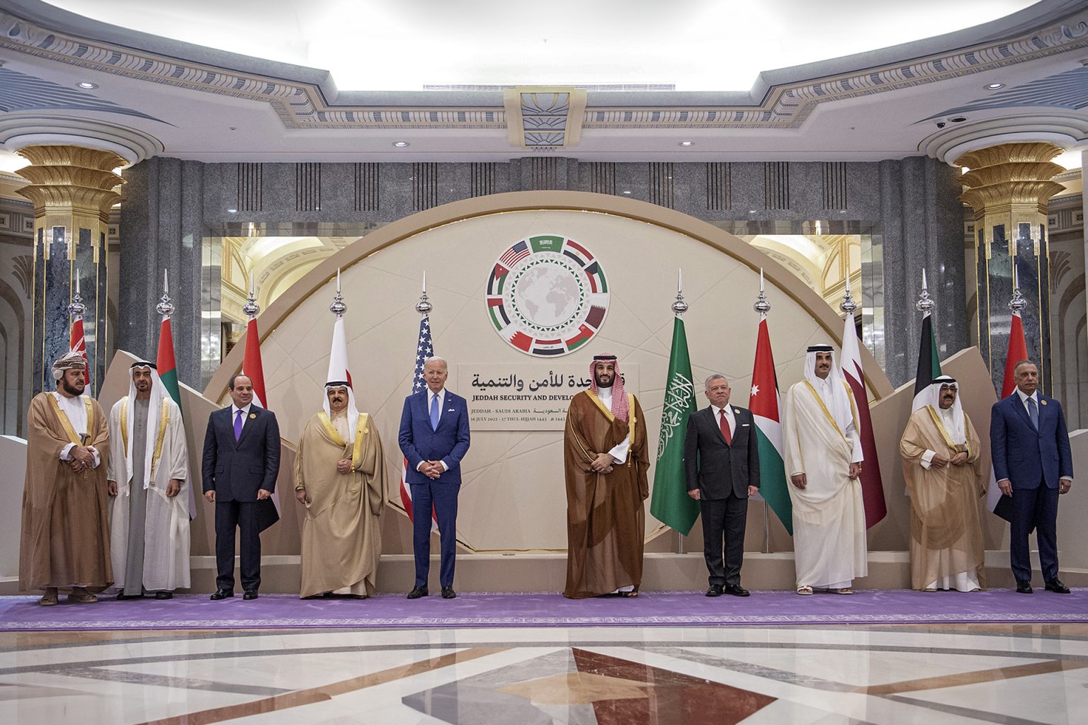 فورين أفيرز: أميركا تخسر العالم العربي والصين تجني الثمار